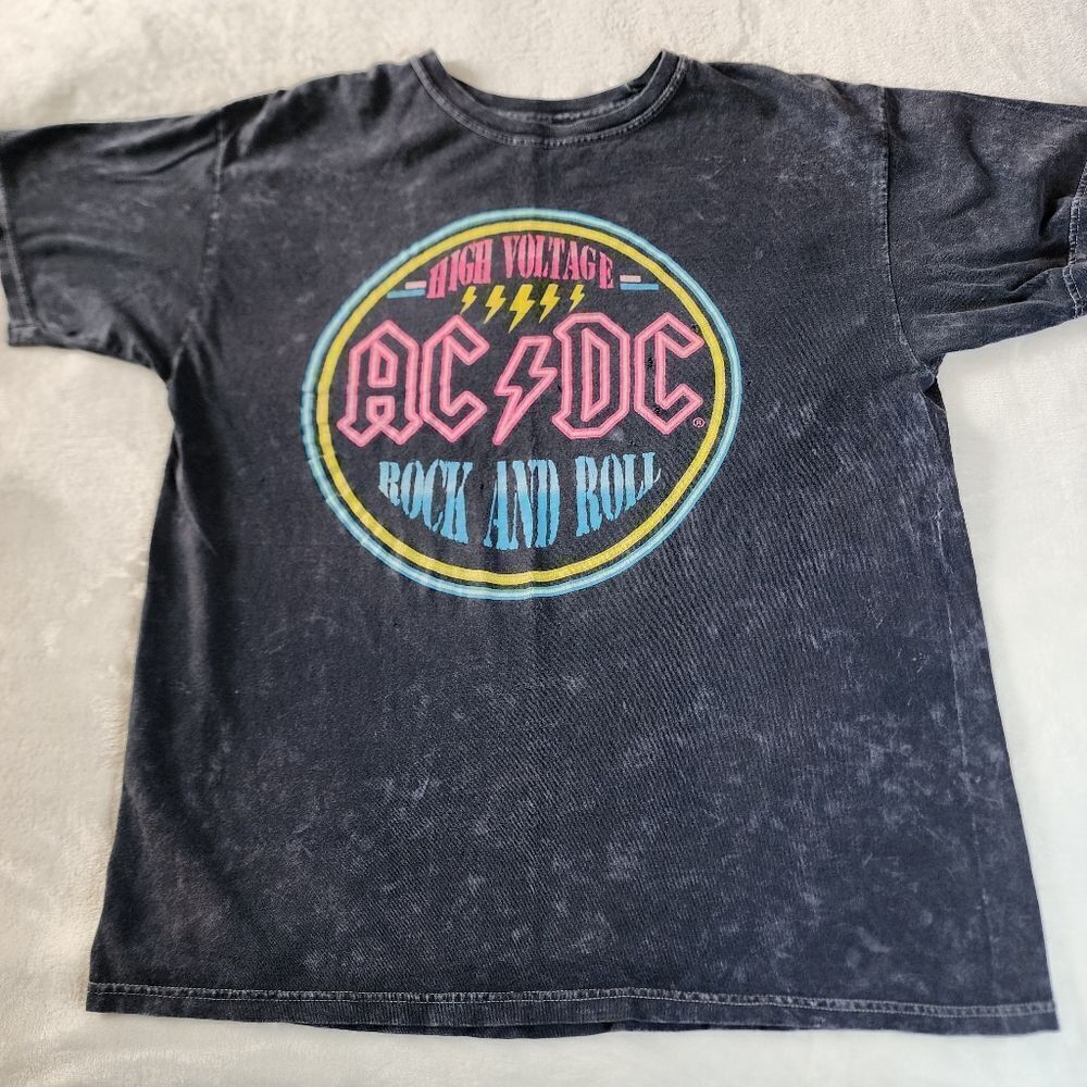 AC/DC Gray Acid Wash Tshirt With Graphics Size Large